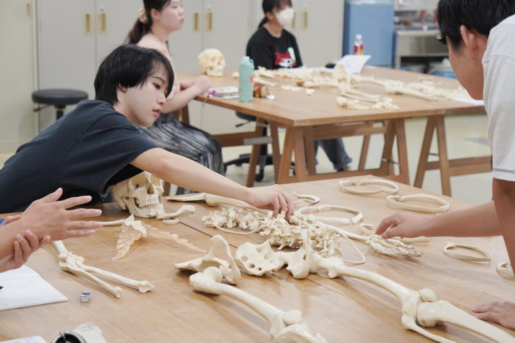 中・高生のための、縄文ホネホネ講座。一骨から読み解く人類史。