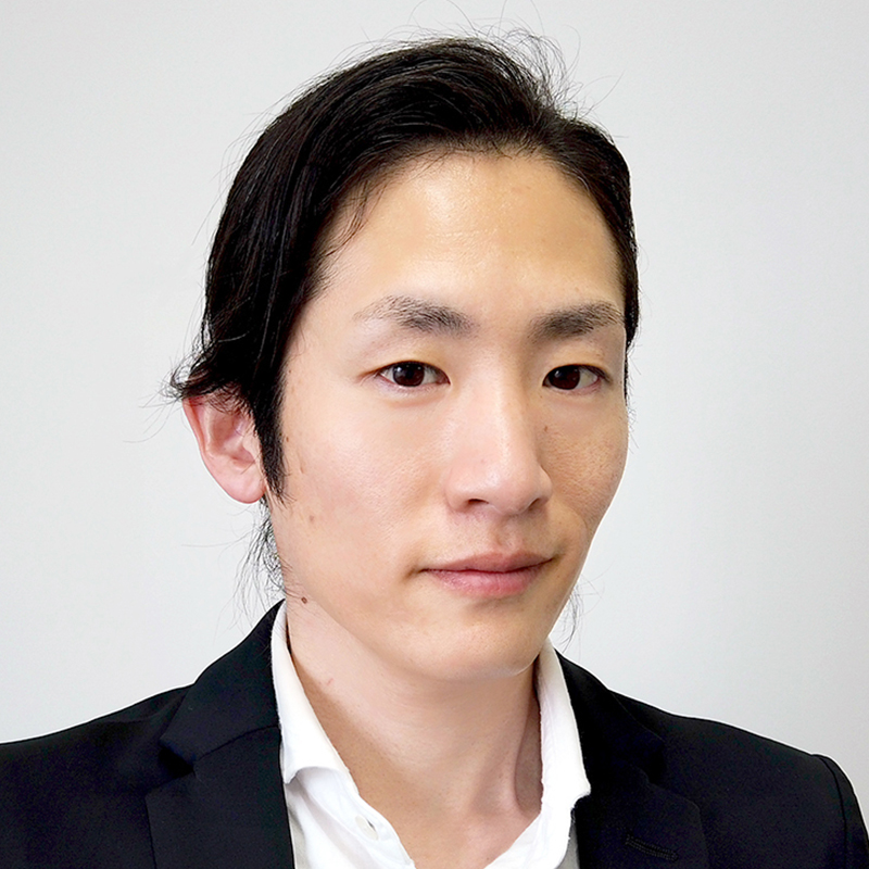 堀内芳明